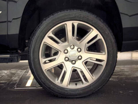 2017 Cadillac Escalade ESV Premium Luxury