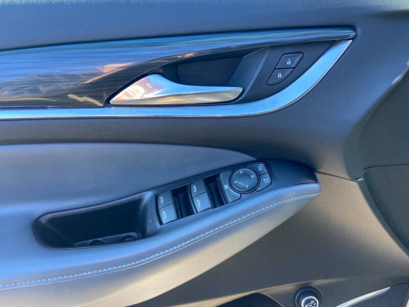 2019 Buick Enclave Essence