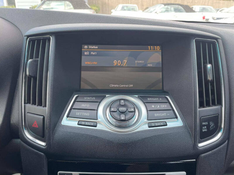 2011 Nissan Maxima 3.5 SV