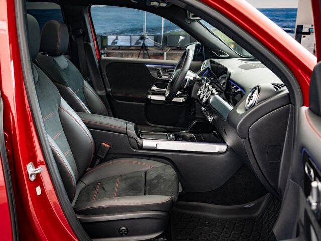 2024 Mercedes-Benz GLB GLB 250 4MATIC