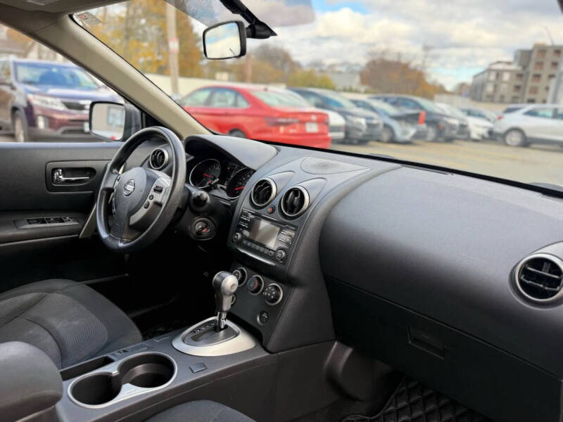 2014 Nissan Rogue Select S