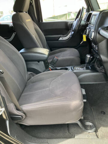 2015 Jeep Wrangler Unlimited Sahara