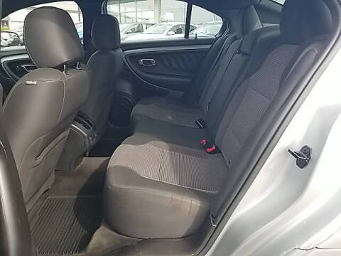 2018 Ford Taurus SEL