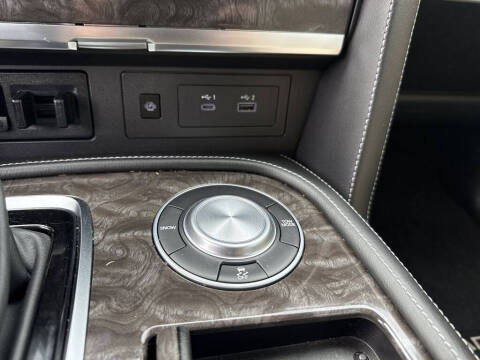 2023 Nissan Armada Platinum