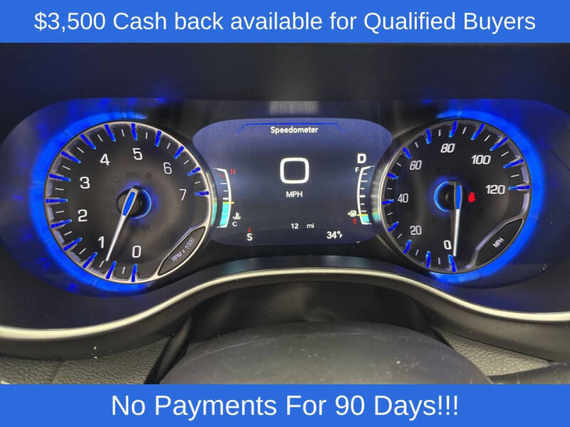 2026 Chrysler Pacifica Select