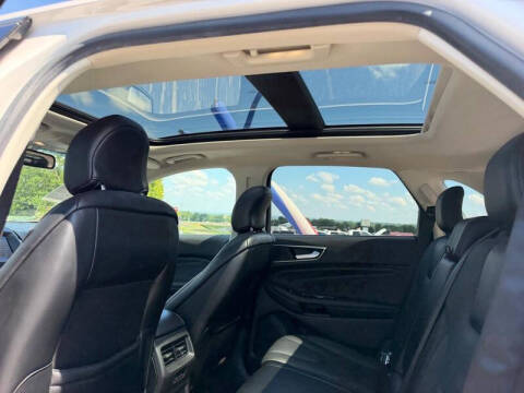 2018 Ford Edge Titanium