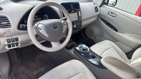2011 Nissan LEAF
