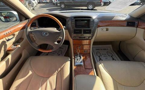 2004 Lexus LS 430