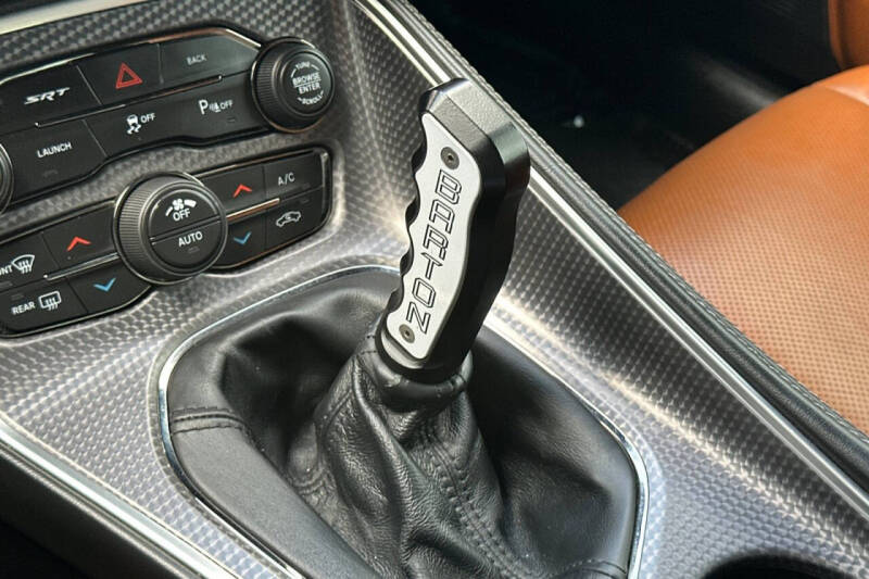 2015 Dodge Challenger SRT Hellcat