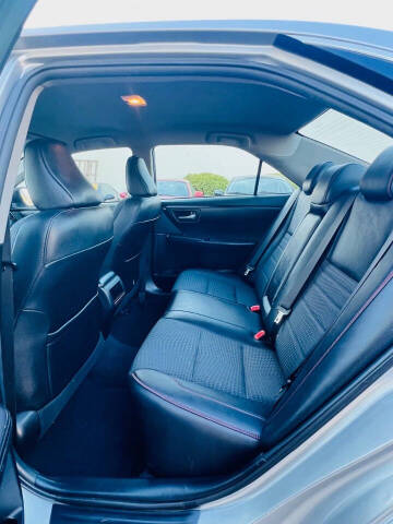 2015 Toyota Camry SE