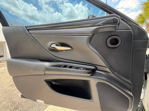 2019 Lexus ES 350