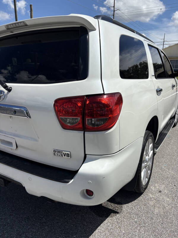 2011 Toyota Sequoia Platinum