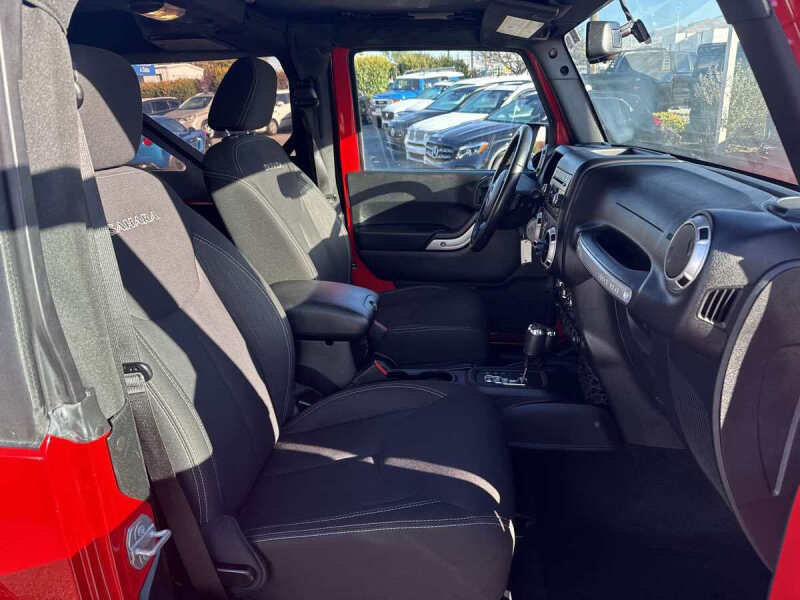 2017 Jeep Wrangler Sahara