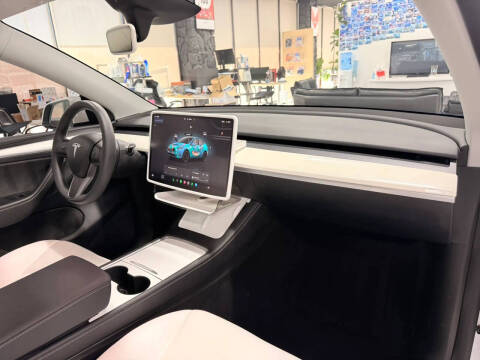 2024 Tesla Model Y Performance
