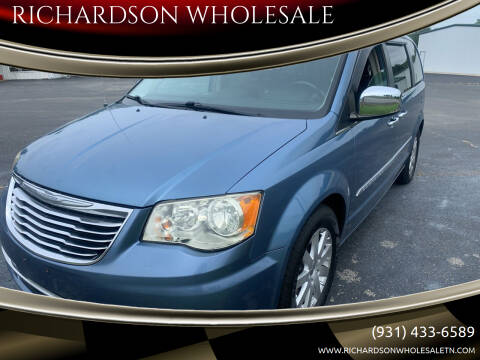 2012 chrysler best sale minivan for sale