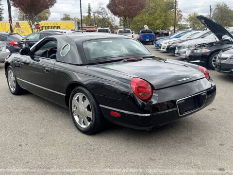 2002 Ford Thunderbird Deluxe