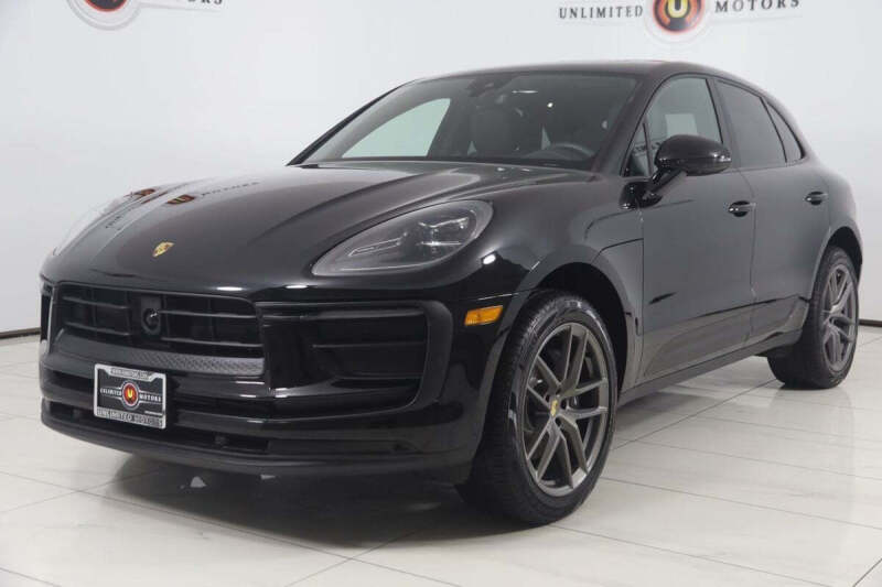 2025 Porsche Macan