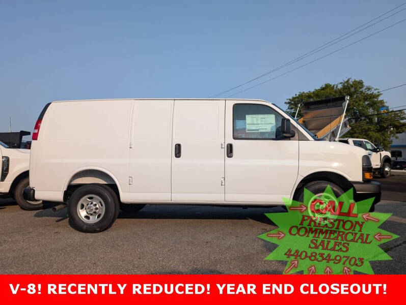 2025 Chevrolet Express 2500
