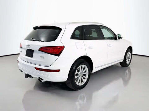 2015 Audi Q5 2.0T quattro Premium Plus