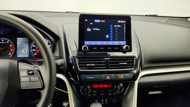 2022 Mitsubishi Eclipse Cross LE