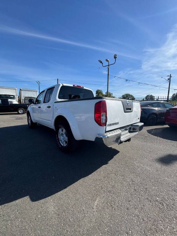 2006 Nissan Frontier SE