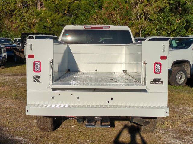 2024 GMC Sierra 2500HD Pro