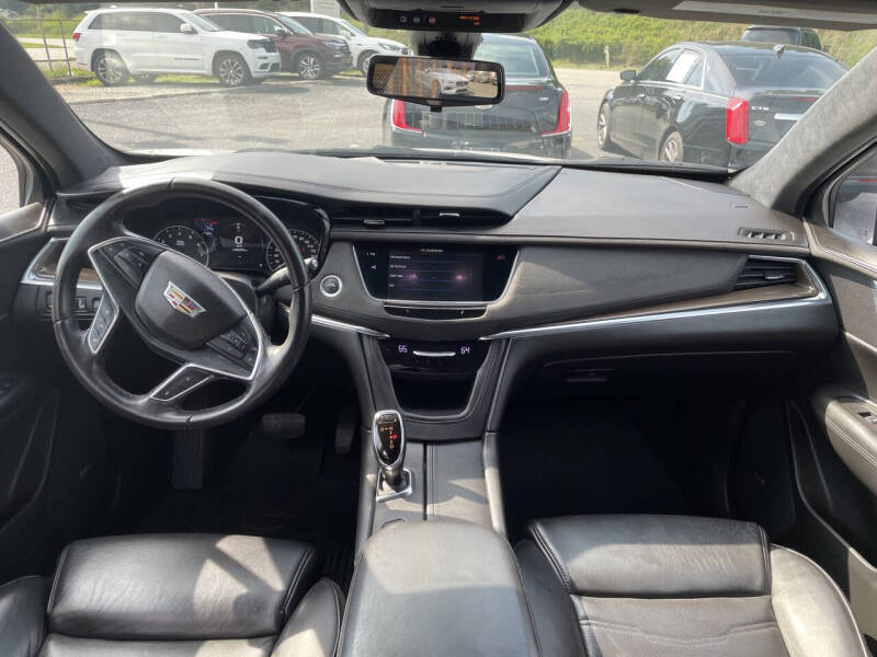 2017 Cadillac XT5 Platinum