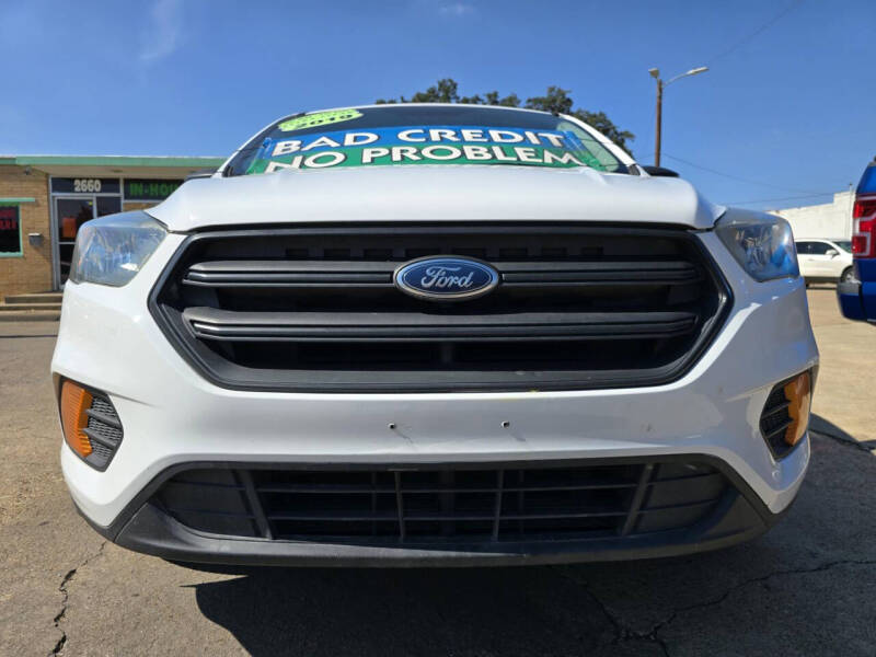 2019 Ford Escape S