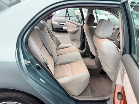 2007 Toyota Corolla LE