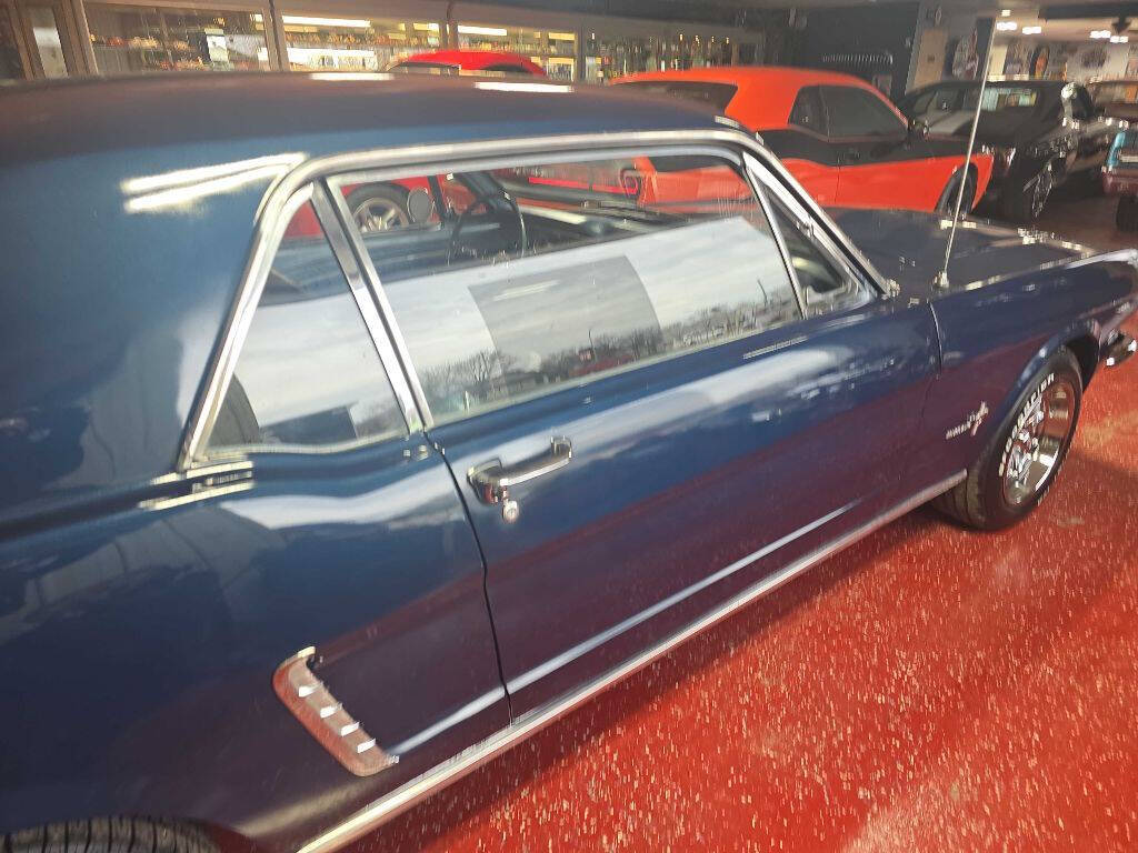 1965 Ford Mustang 29