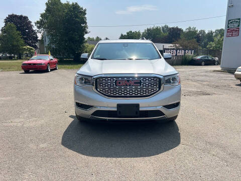 2017 GMC Acadia Denali