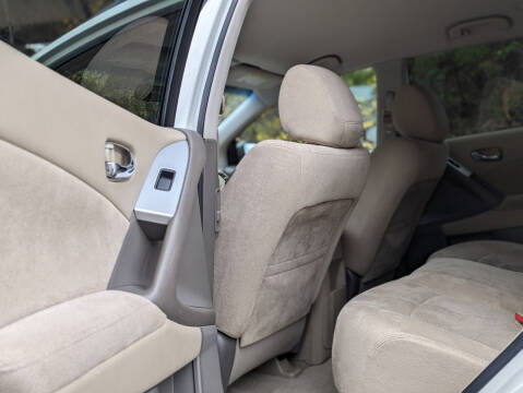 2009 Nissan Murano S