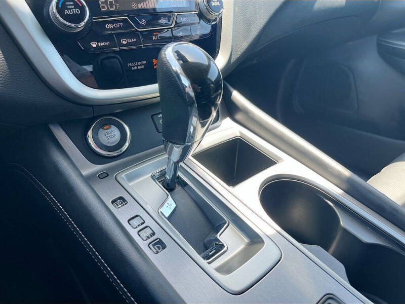 2024 Nissan Murano SL
