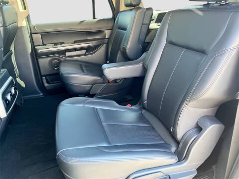 2024 Ford Expedition MAX XLT