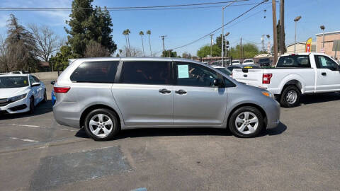 2017 Toyota Sienna L 7-Passenger