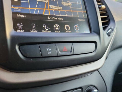 2018 Jeep Cherokee Latitude