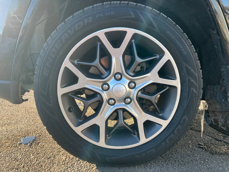 2018 Jeep Grand Cherokee Sterling Edition