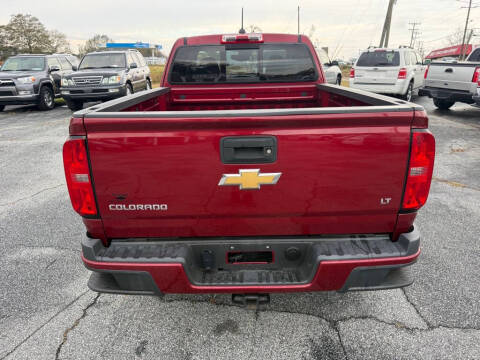 2017 Chevrolet Colorado LT