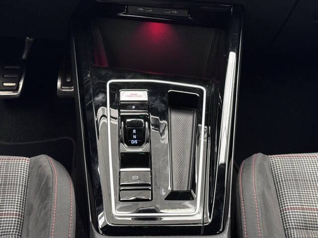 2024 Volkswagen Golf GTI S