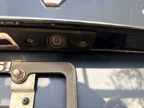 2024 Volvo S60 Recharge T8 Core Dark Theme