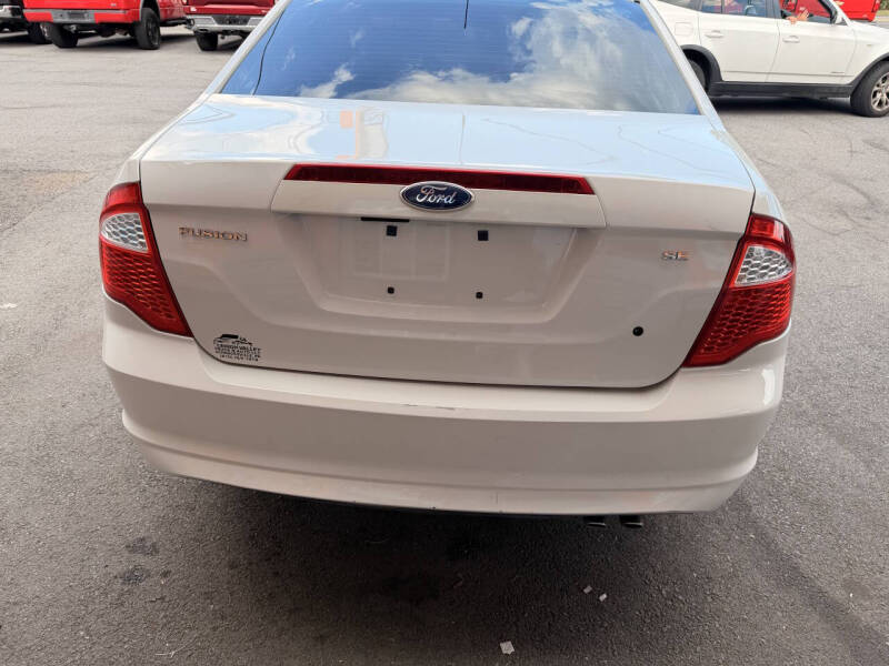 2012 Ford Fusion SE