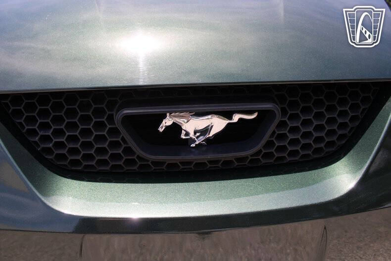 2001 Ford Mustang