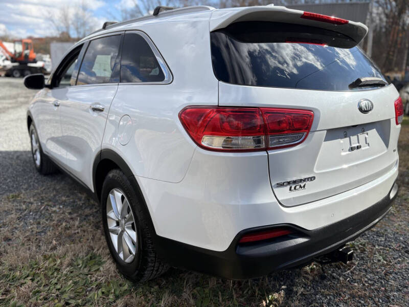 2018 Kia Sorento LX V6