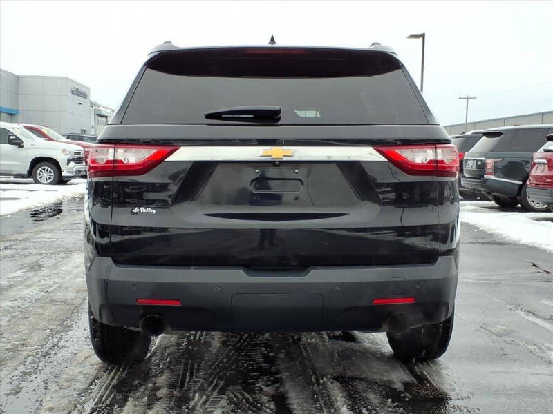 2020 Chevrolet Traverse LT Cloth