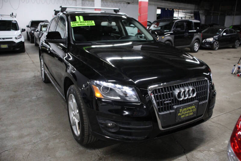 2011 Audi Q5 2.0T quattro Premium Plus