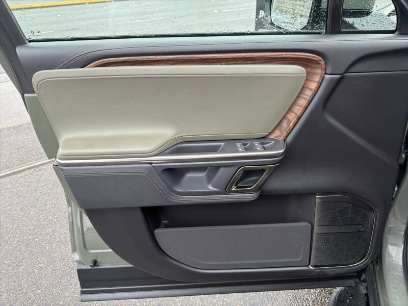 2023 Rivian R1T Launch Edition