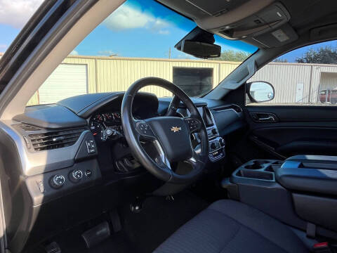 2016 Chevrolet Suburban LS Fleet 3500HD