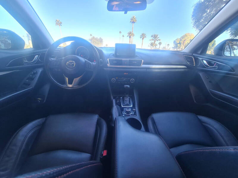 2015 Mazda MAZDA3 s Touring