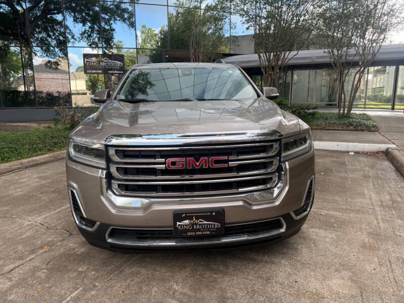 2022 GMC Acadia SLE