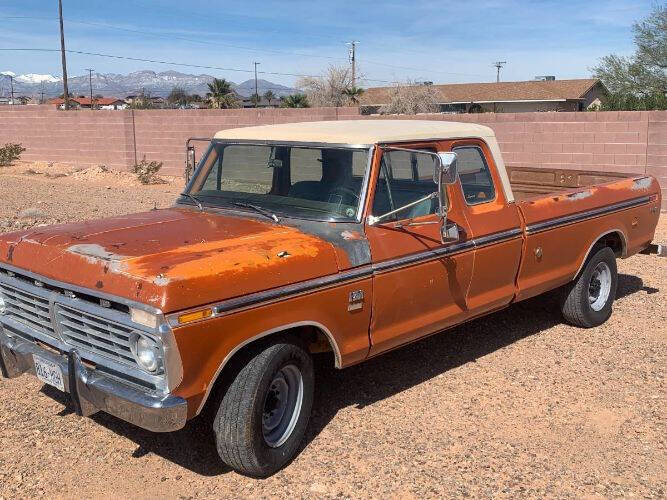 1975 Ford F-250